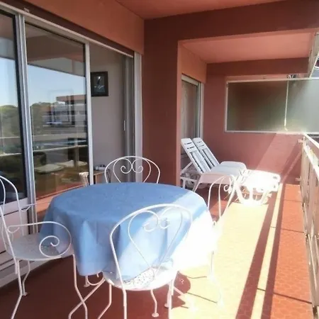 Pioche : Vue De Reve Avec Terrasse Et Piscine アパート