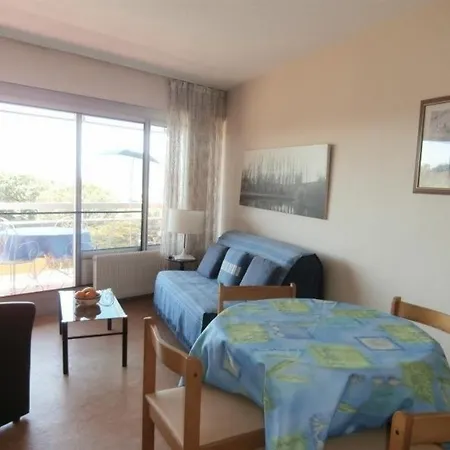 Pioche : Vue De Reve Avec Terrasse Et Piscine *