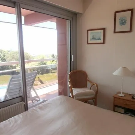 Pioche : Vue De Reve Avec Terrasse Et Piscine ビアリッツ